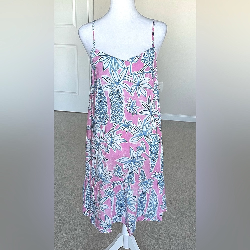 EUC Anthropologie Sisters Gulasa Floral Dress Size Small Color Pink and Blue